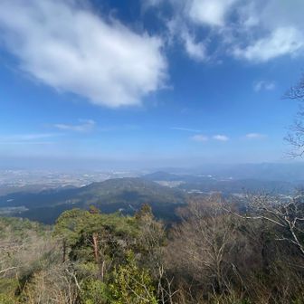 霞んでなかったら琵琶湖も見えたのに👀