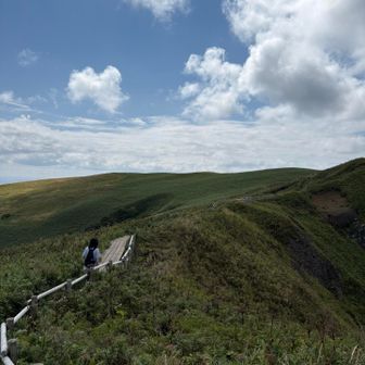 こんな所を歩くのが夢でしたー。
