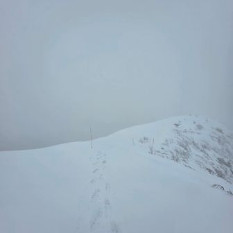 こちらは自分自身のトレース。少し戻って、写真を撮る