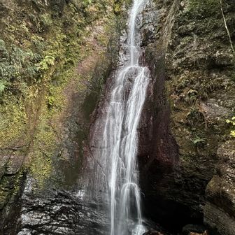 レンガ滝　見応えあります！