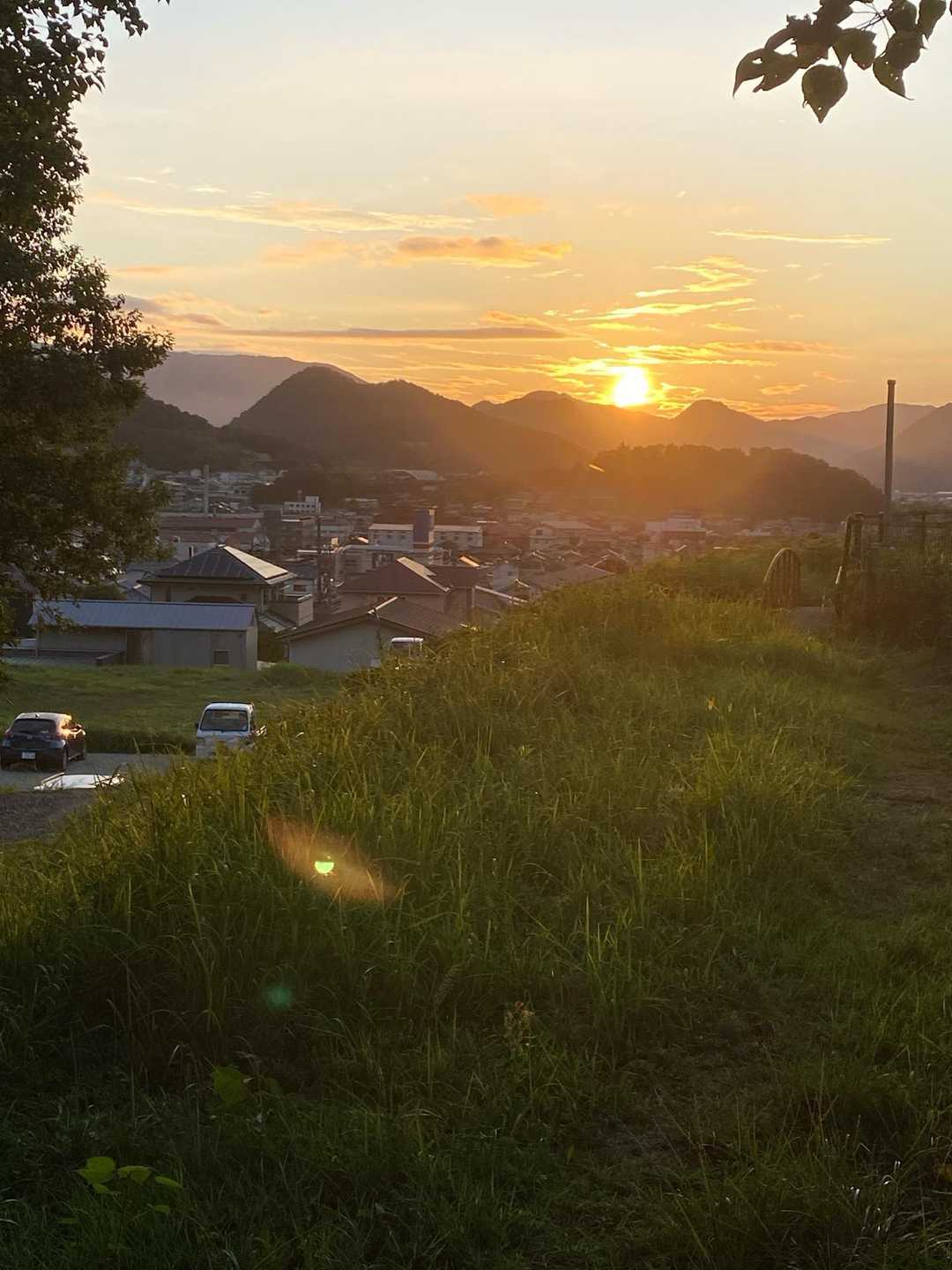 いつもの駐車場🅿️の上から
ここで御来光🌄です。❗️