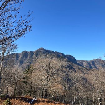 和佐又山からの大普賢岳もかっこいい