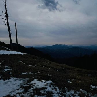いざ出発、風が相変わらず強い🥶