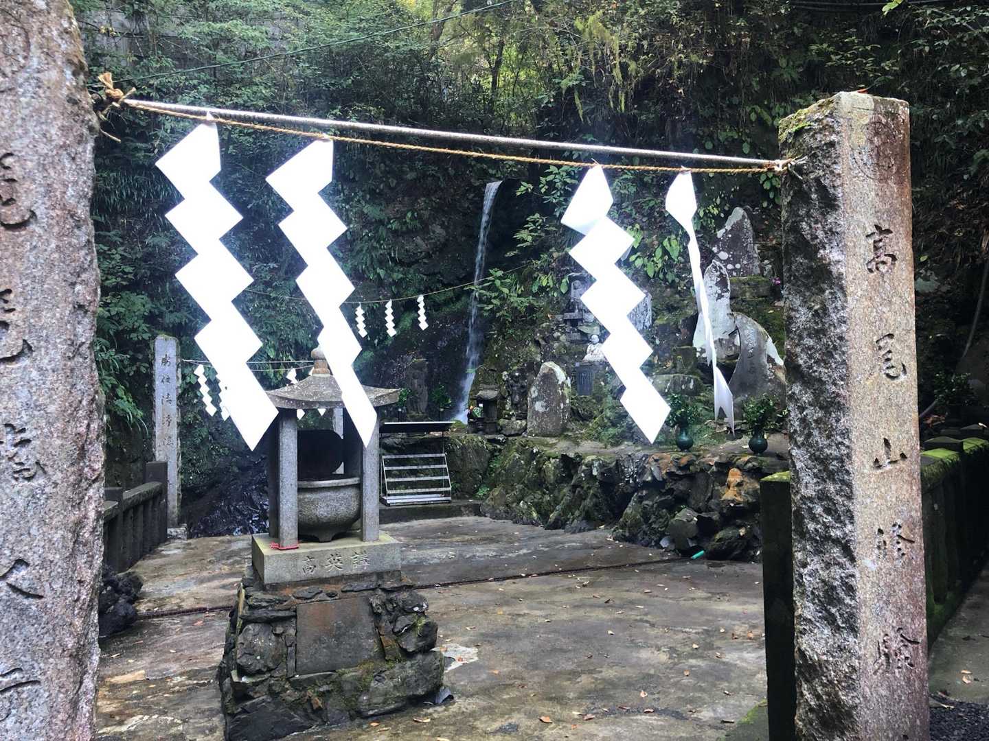 琵琶滝　滝行できます