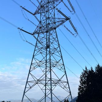 鉄塔スタート▶️