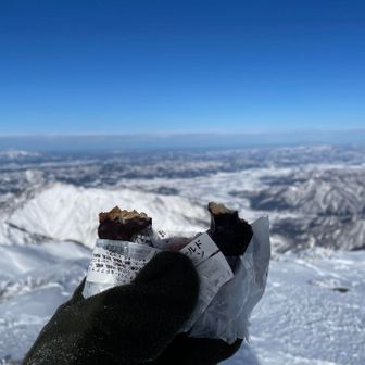 ユキタカさんは写真撮りに行ったので､自分はおやつタイム🍩✨