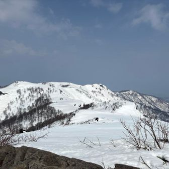 東側の稜線が綺麗ですね🤩