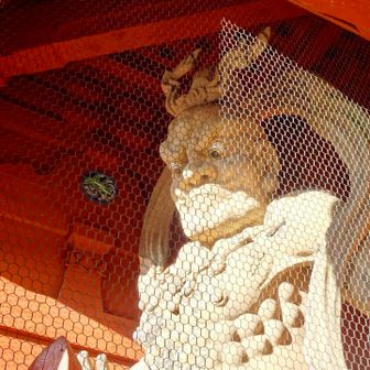 立派な仁王さん
吽形