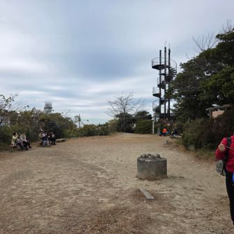 大楠山山頂（241m）