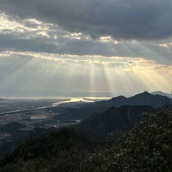 天使のハシゴ(山頂にて)