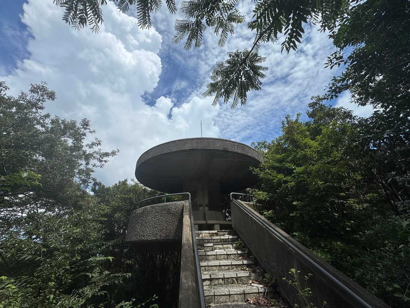 登って一周