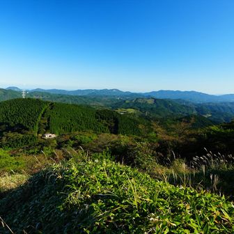 樹林帯から出ると
眺めが良いね～ (^^)/