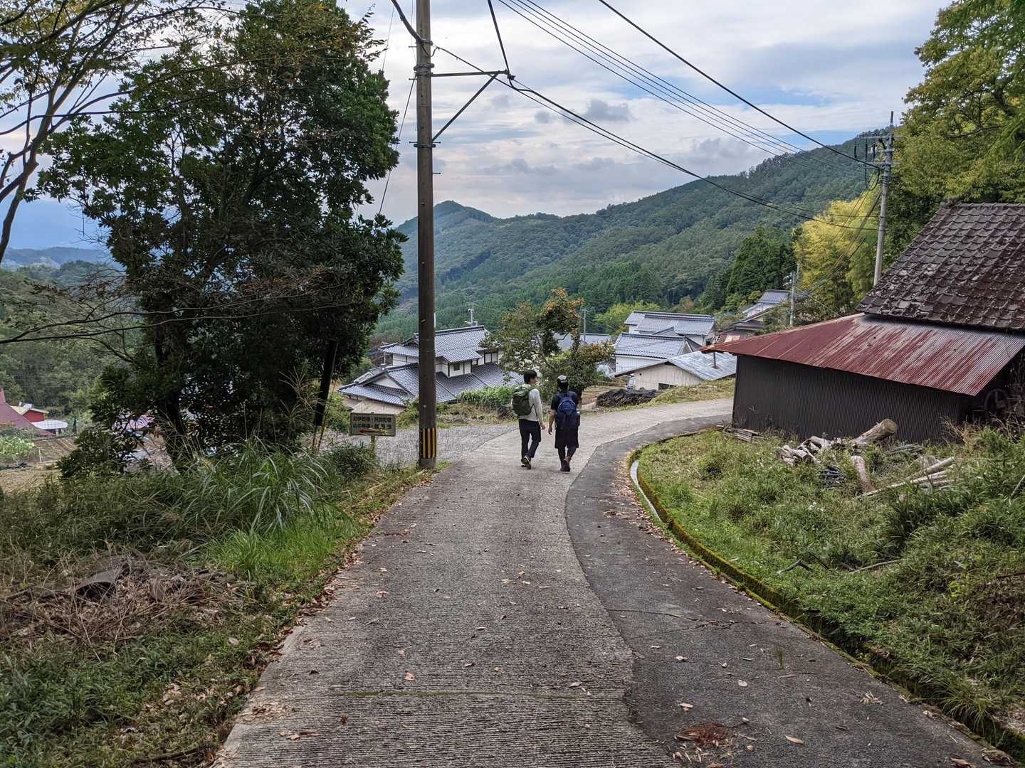 私が他部署に異動になっても、山に付き合ってくれてありがとう😭そうなんです、私パートなのに９月に他部署に異動になったんです😮‍💨旦那と共々異動の秋😅