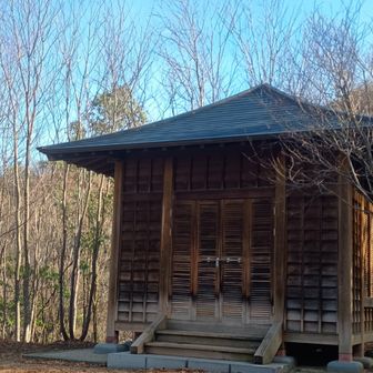 もう冬ですな〜　この時点で汗だく💦
ここまで来たら開き直って走る🏃