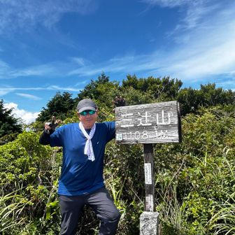落ち着く良いお山なのに、登る人少ない。