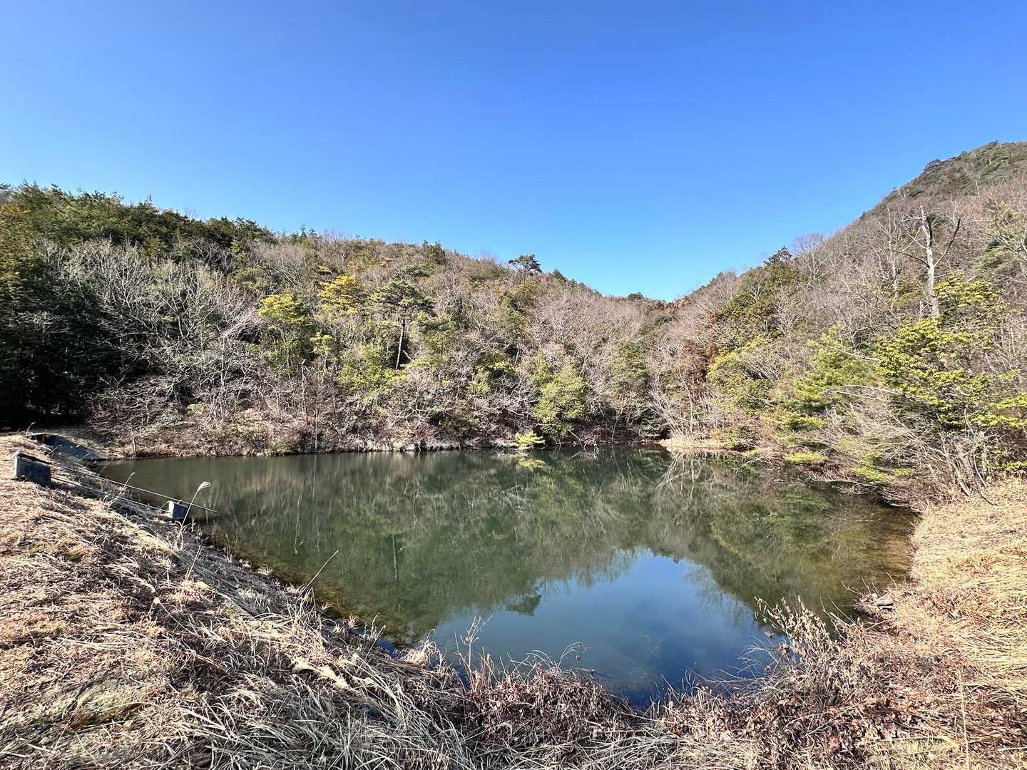ここを過ぎるとゴールです🅿️めちゃ気持ちのいい山でした⛰️
