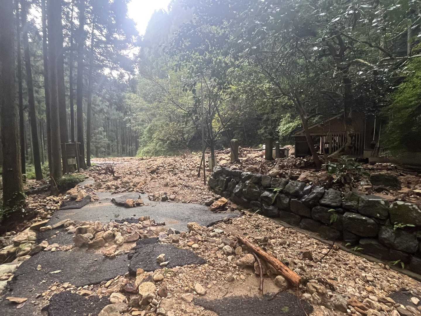 良くない意味で大雨後から変わらない景色 🥲