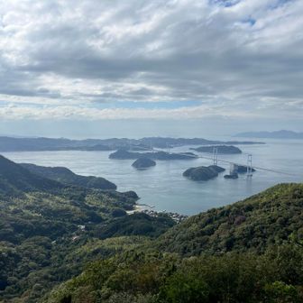 来島海峡大橋
大きな船が行ったり来たり…ずっと見ていられるな〜♪