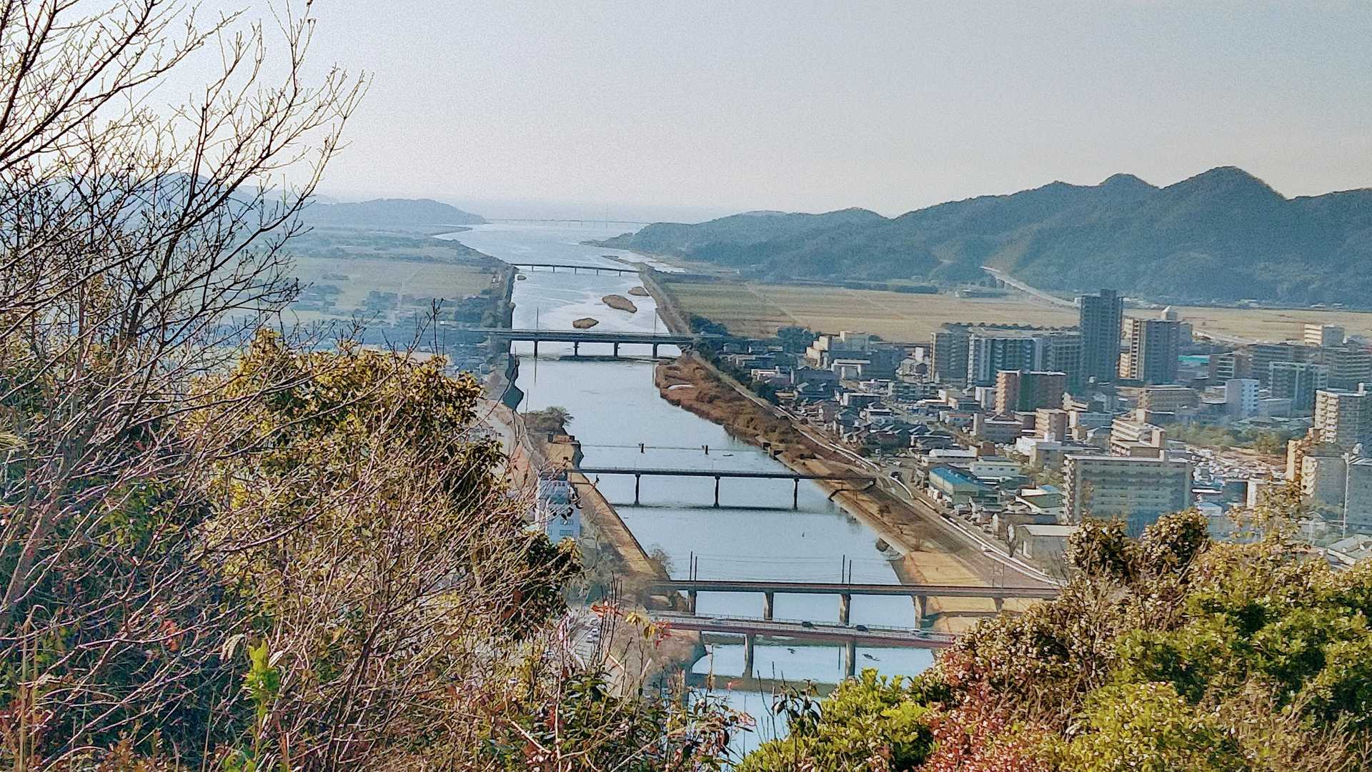 山頂からの景色です✨
次に石鎚山に向かいます👍