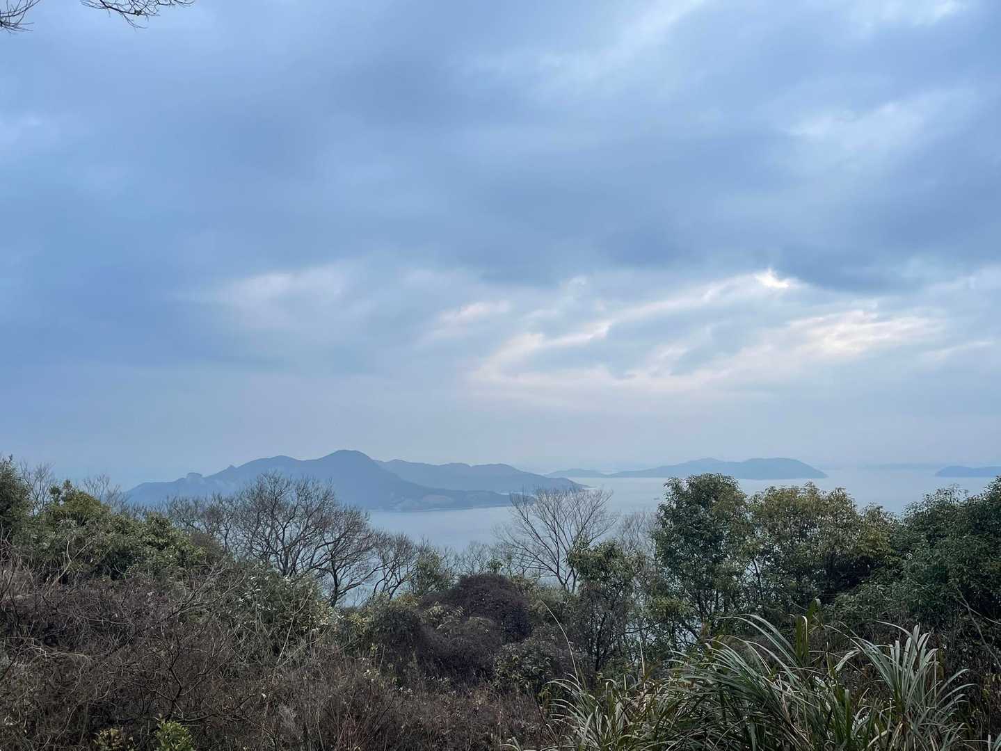 広島と本島が見えます