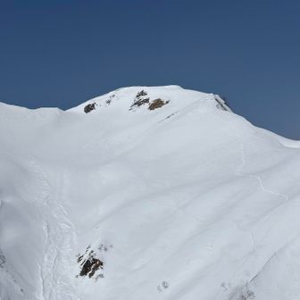 経験…装備…
まだまだなんで白岳〜五竜は行けない💧