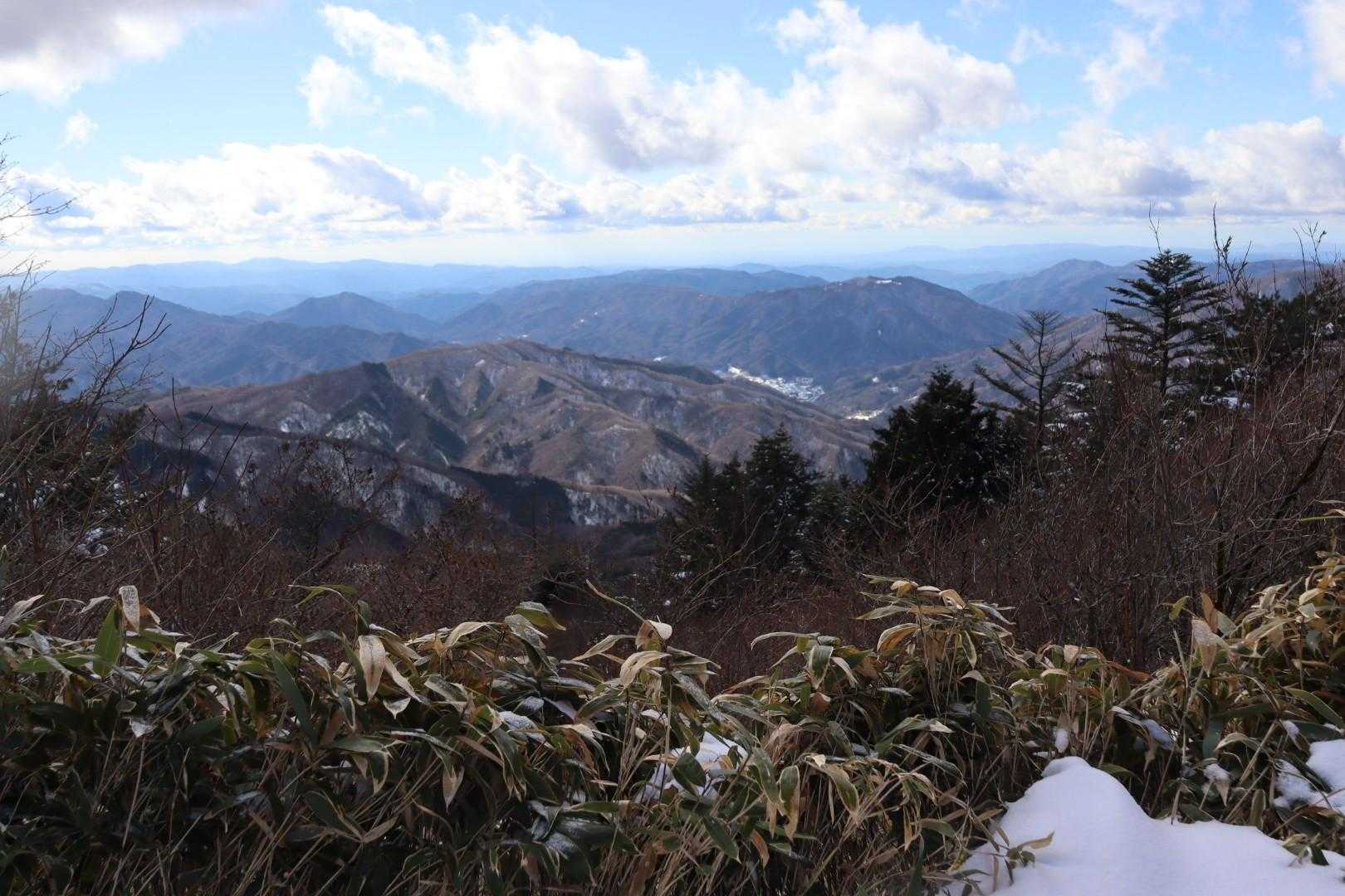 横岳-大川入山-蛇峠山 周回コースの写真