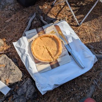 サポーターの差し入れ！
ベイクドチーズケーキを美味しくいただきます🙇