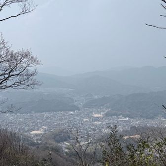 旦那の実家がある方面
白くて、分かりにくい( ¯⌓¯ )💭

三和中はグランドで分かるね👀