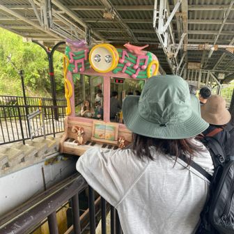 下山はケーブルです