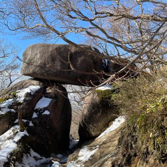 国見　近くの石門