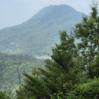 これから向かう紫雲出山