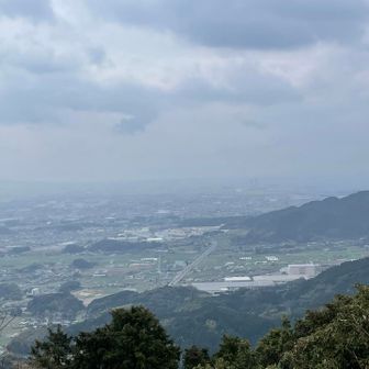 ちょい霞んでます