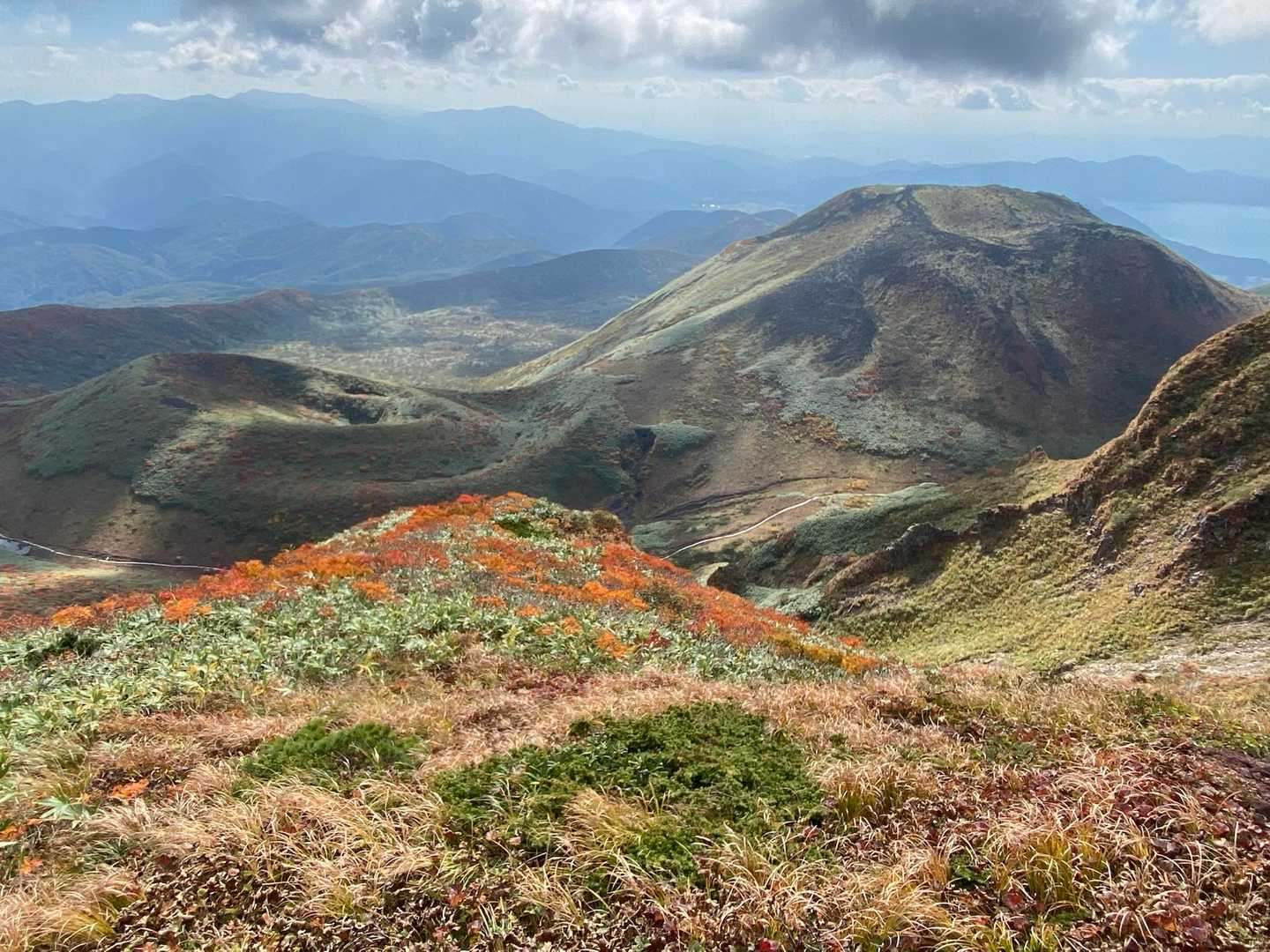 女岳と小岳