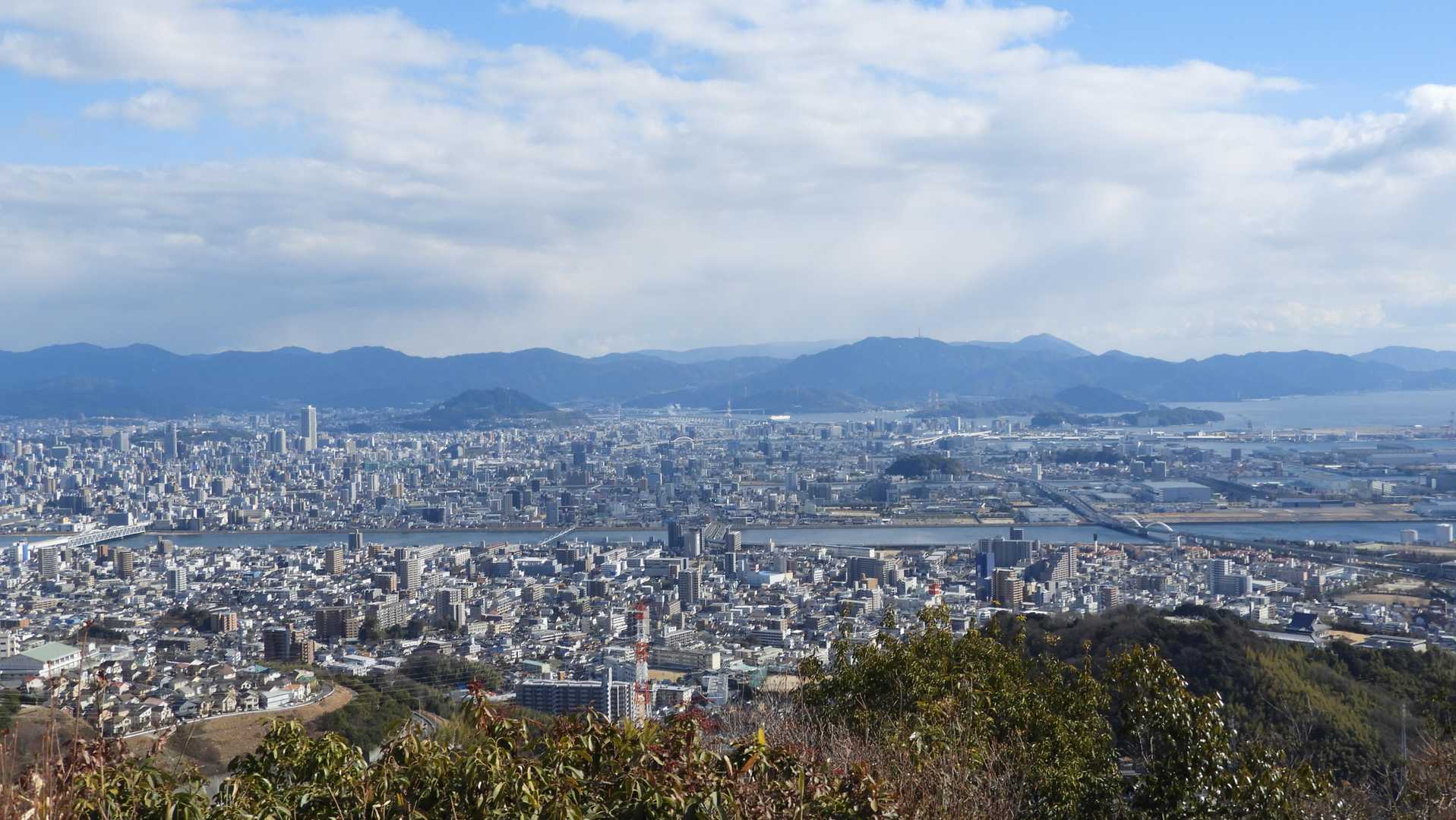 山頂からの眺望
空気が澄んでて綺麗