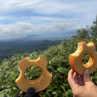 函館をバックに完璧じゃ　日頃の感謝の気持ちを込めてこの度のBKはワタクシ用意させて頂きました