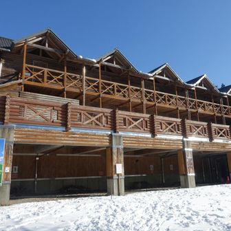 あれよあれよと萬岳荘🙌

誰もいないのですが…😅
日曜日なのに、みんなどこ行ったの笑