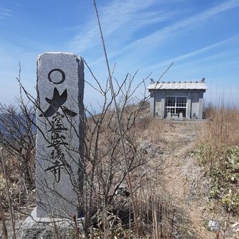 総石造りの立派なお堂です！