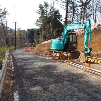 遊歩道は工事中