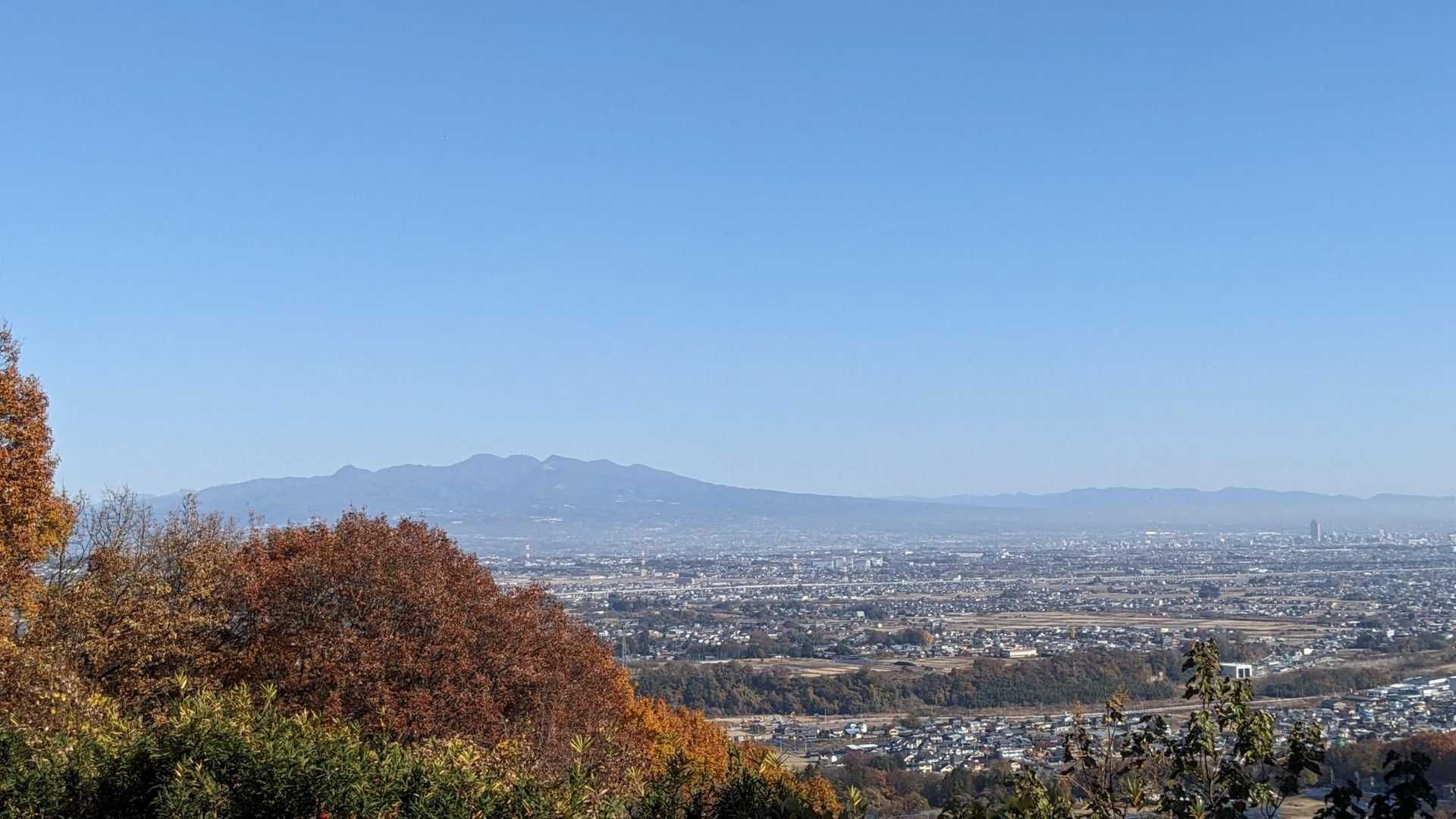 山頂から赤城山方面