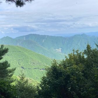 猛暑が収まり、快適な登山でした😽