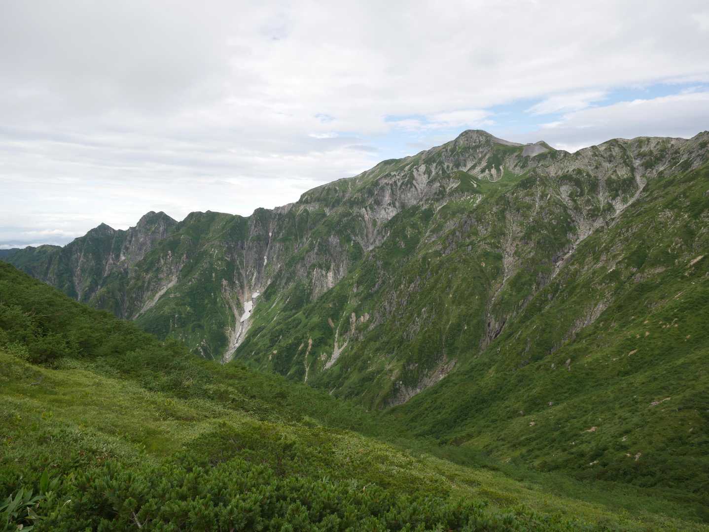 笠新道登山口-笠ヶ岳・双六岳・わさび平 登山道入口-新穂高 縦走コースの写真
