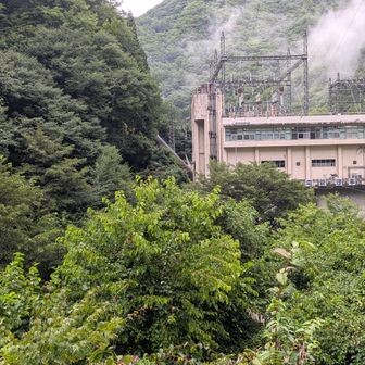 発電所建屋