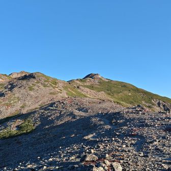 今日は農鳥岳へ