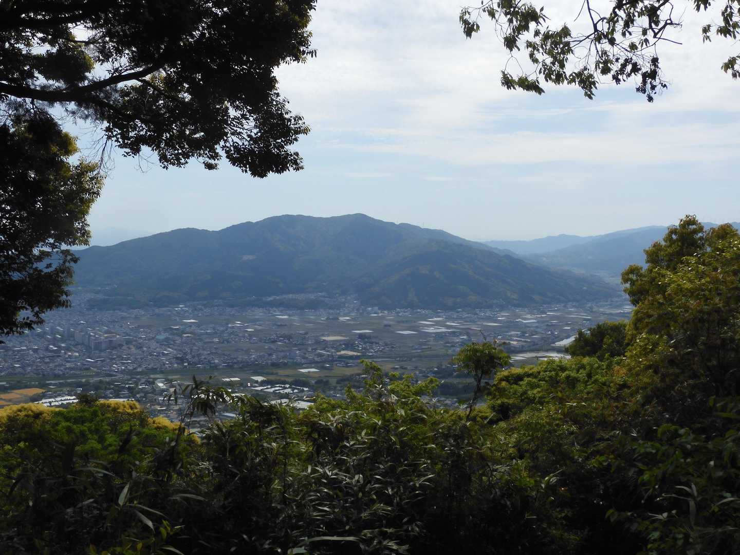 山頂から油山