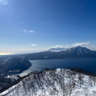 風も弱く快晴。太平洋も輝いている。
