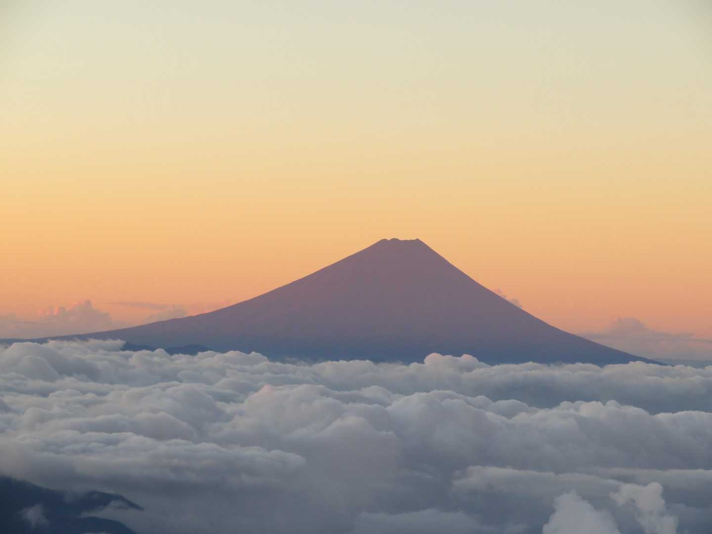 美濃戸口登山口-美濃戸登山口-赤岳-地蔵ノ頭-横岳-硫黄岳 周回コースの写真