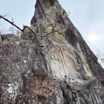 烏帽子岩
二十七番観音の近くまでは行けました