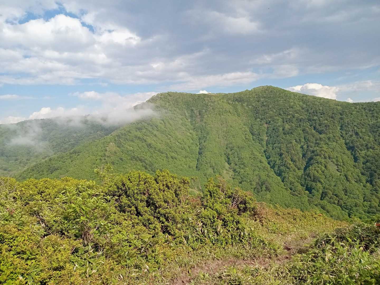 瑪瑙山から飯縄山