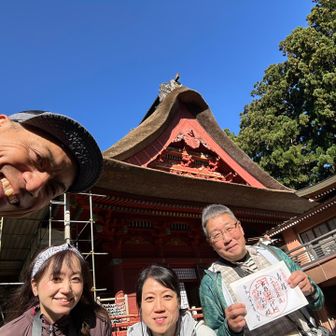 本殿前で記念撮影