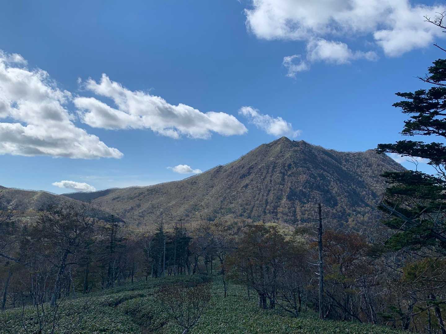 最後の摩周岳全容

なんか新鮮でかっこいい景色